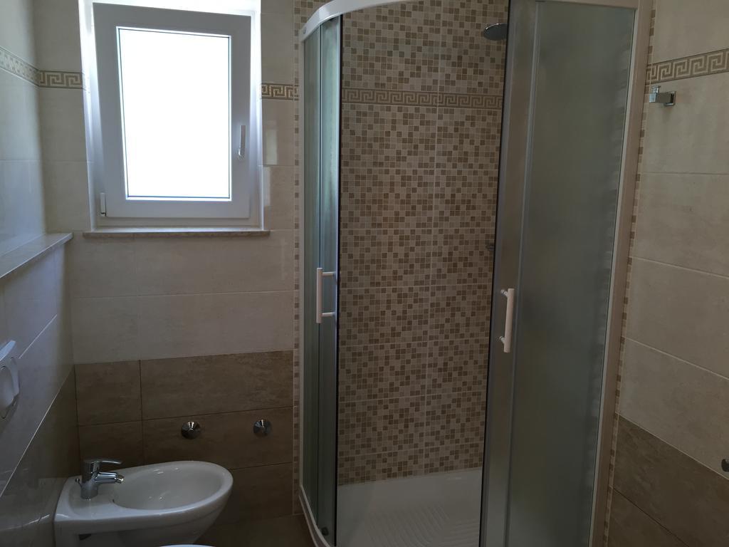 Apartments Sanbrandin Krk Town Habitación foto